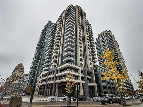 4085 Parkside Village Dr, Mississauga, ON