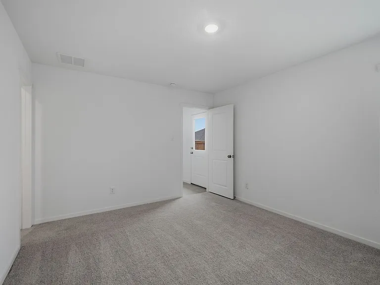 2141 Jesse James Ln — Photo 13