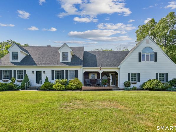 82 Valley Drive, Salem, CT