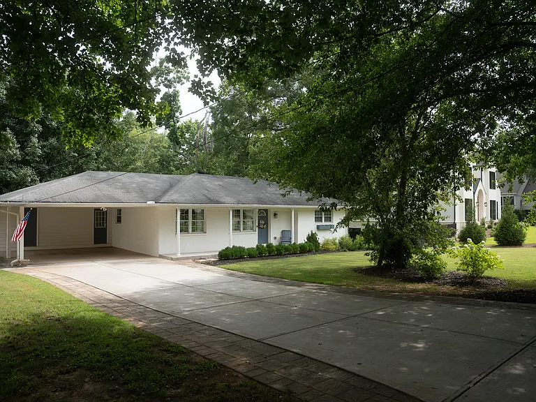 193 Meadow Dr — Photo 4