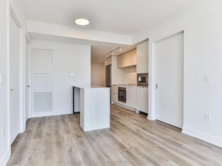 1 Jarvis St #1309 — Photo 13
