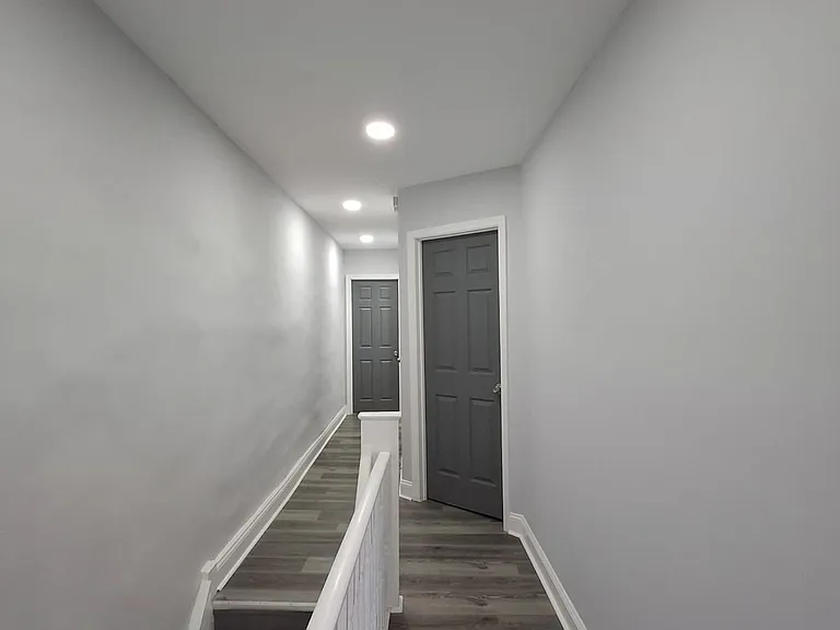 2040 Dennie St — Photo 12