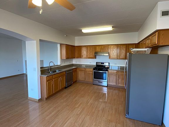 3rd image of 16620 Liberty Cir #2NS