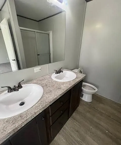 89 Morningside Dr — Photo 12