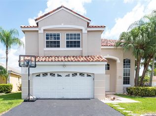 296 Bedford Ave, Weston, FL 33326