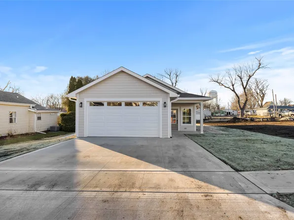 210 N Union St, Madrid, IA 50156