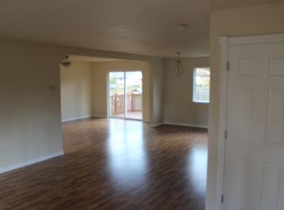 9705 10th Ave E, Tacoma, WA 98445