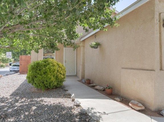 3rd image of 3632 Big Cottonwood Dr SW