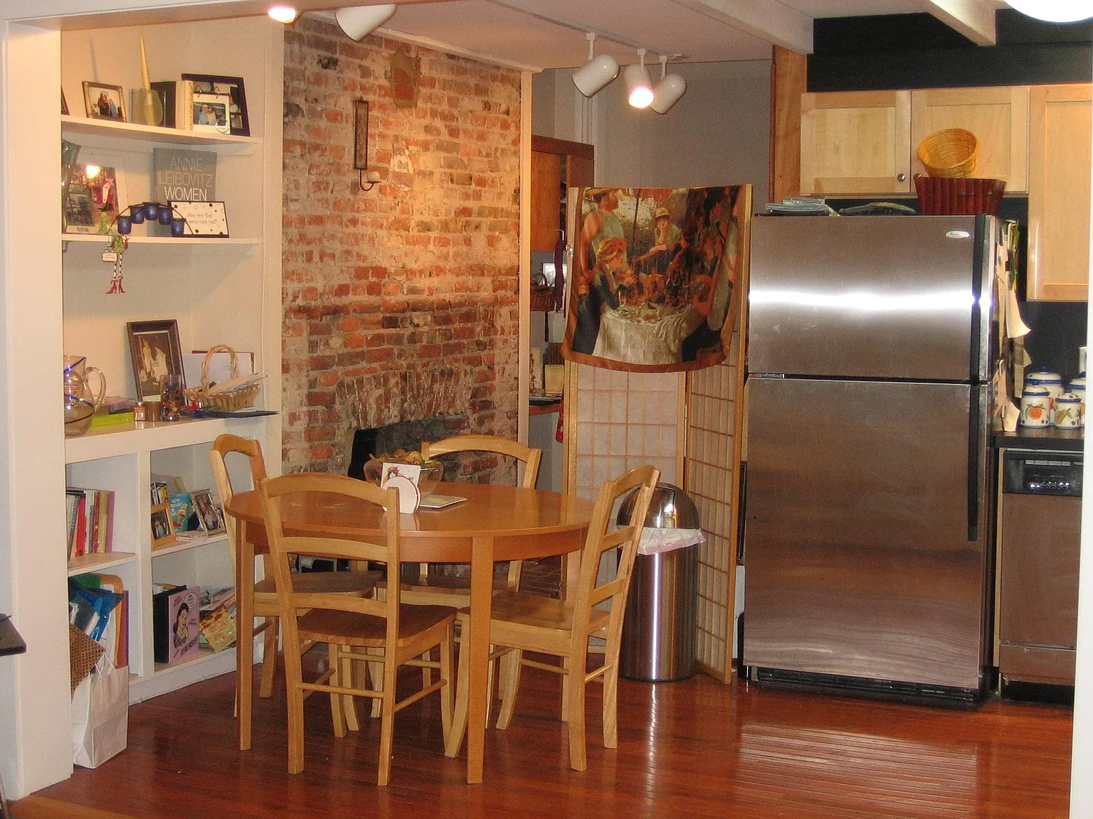 Old City Spacious Studio $1,400.00 per month — Photo 4