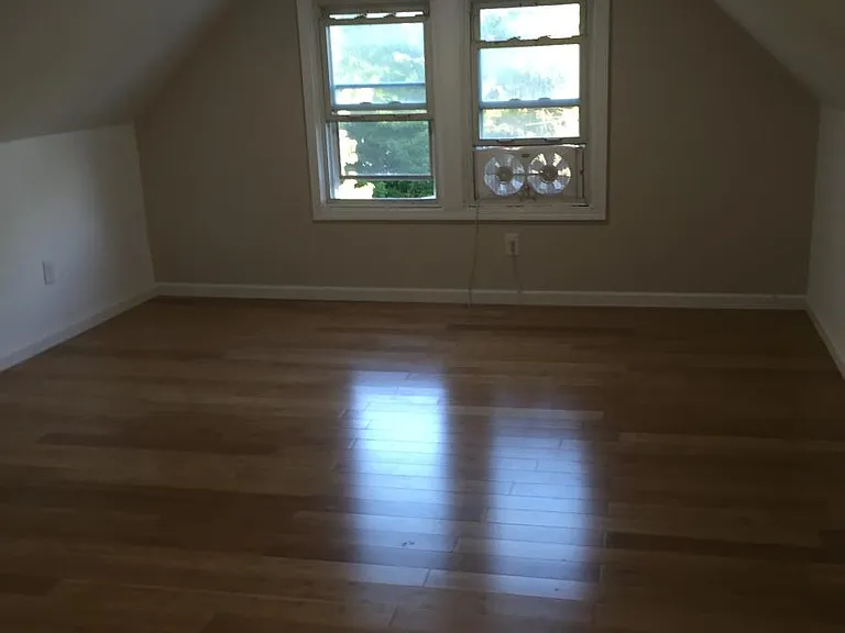 2196 Edgewood Rd #3 — Photo 3
