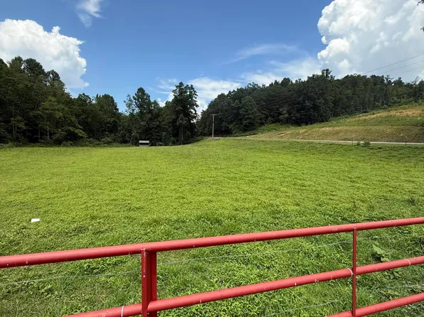 9999 State Highway 1304, Girdler, KY 40943