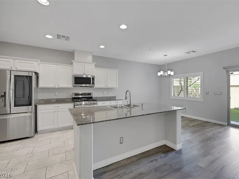 89 Sertata Ct — Photo 14