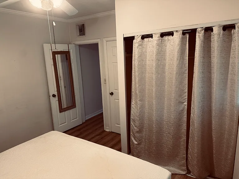 516 NE 3rd Ave #2 — Photo 11