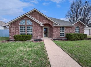 1506 Pintail Ct, Desoto, TX 75115