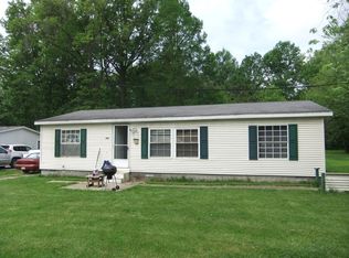 842 S Charles St, Farmersburg, IN 47850