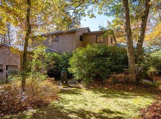 2455 Long Pond Rd, Long Pond, PA 18334