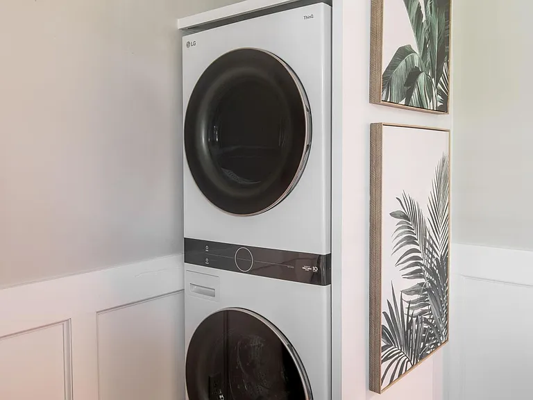 Washer + Dryer for use
