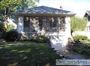5620 Kenwood Ave, Kansas City, MO 64110