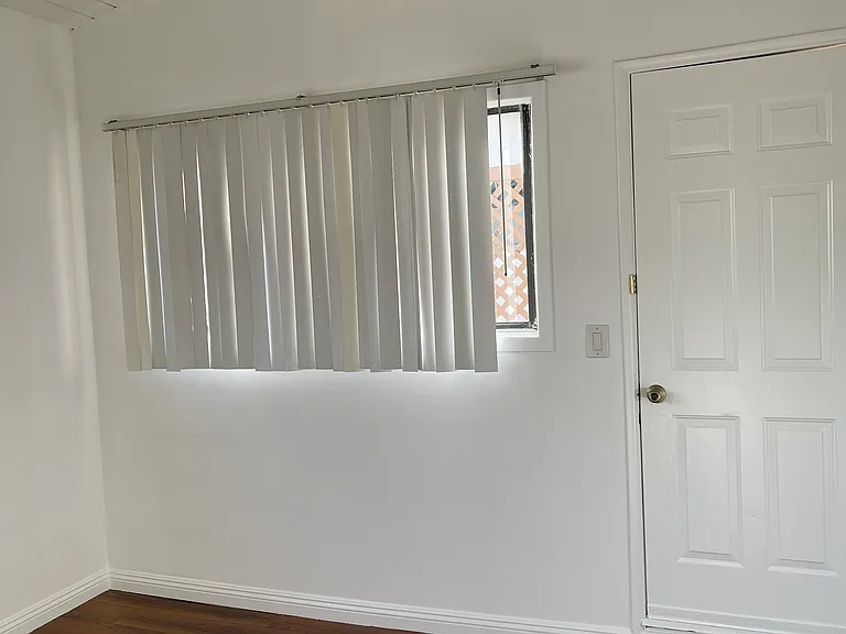 425 S Doheny Dr #7 — Photo 7