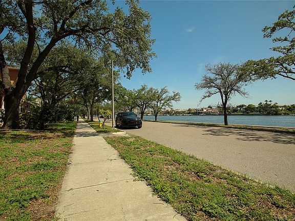 3rd image of 424 CHANNEL DRIVE LOT 7