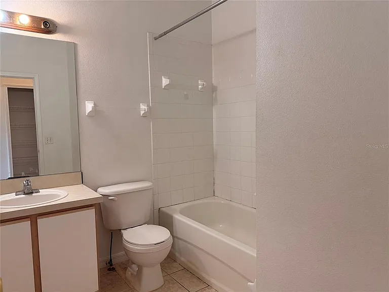 30209 Swinford Ln — Photo 18
