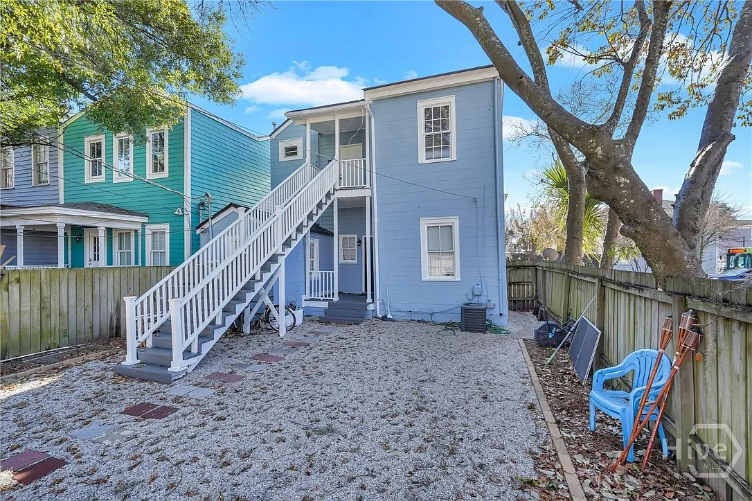 2 bed, 1.0 bath, 900 sqft, $1,850 — Photo 3