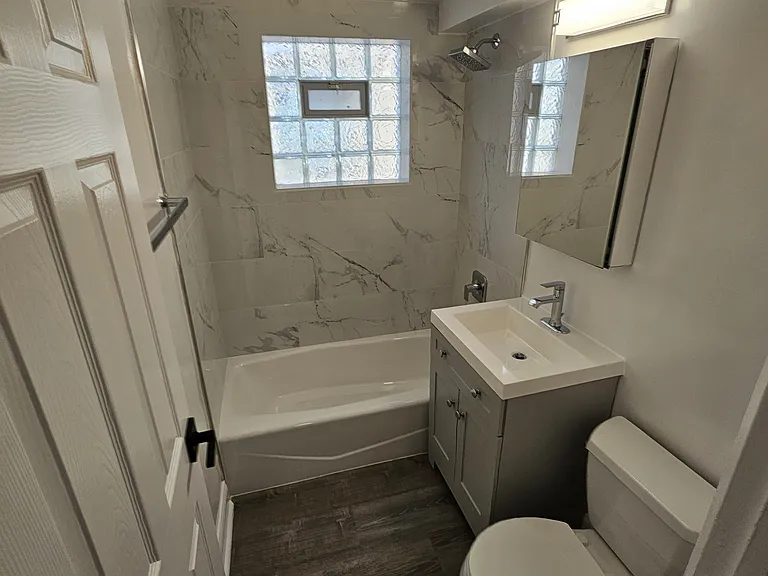 1805 S Harlem Ave #4 — Photo 9