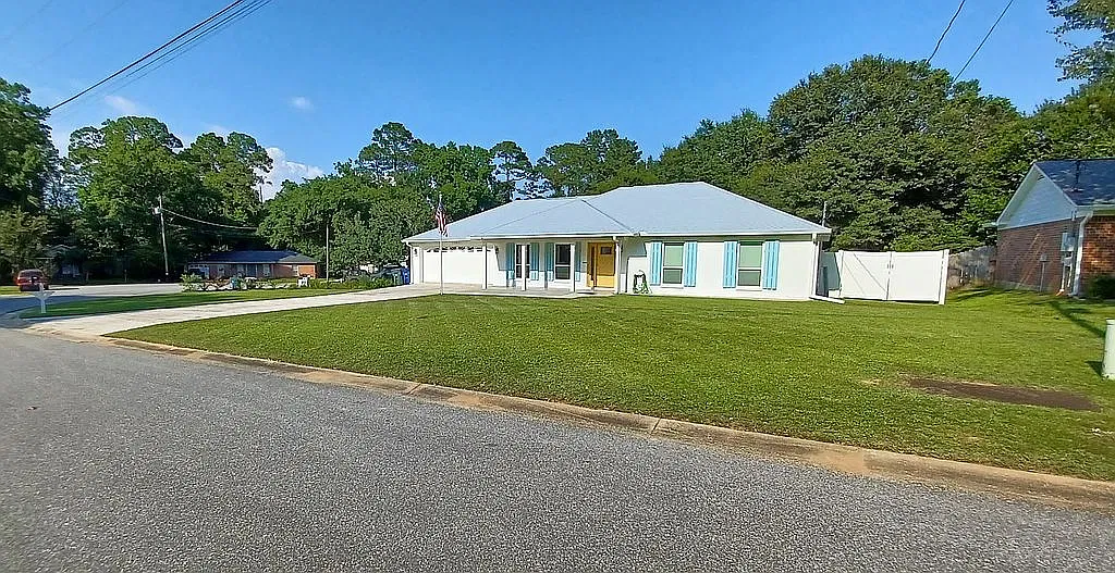 Property main image