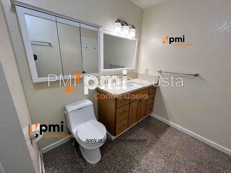 1930 Olmo Way — Photo 18