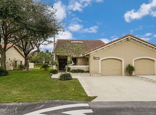 21559 Altamira Ave, Boca Raton, FL 33433