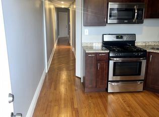 537 E 46th Pl #3, Chicago, IL 60653