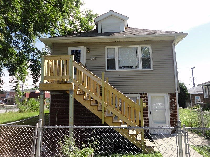 1st image of 1303 W 110th Pl #1