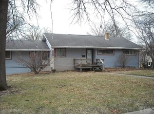 24 Mayridge Dr, Shenandoah, IA 51601