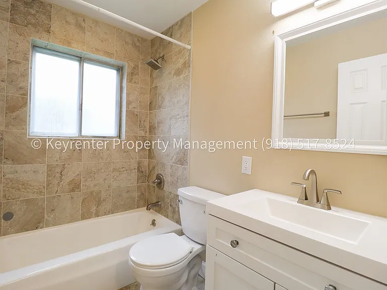 11621 N 103rd East Ave — Photo 37