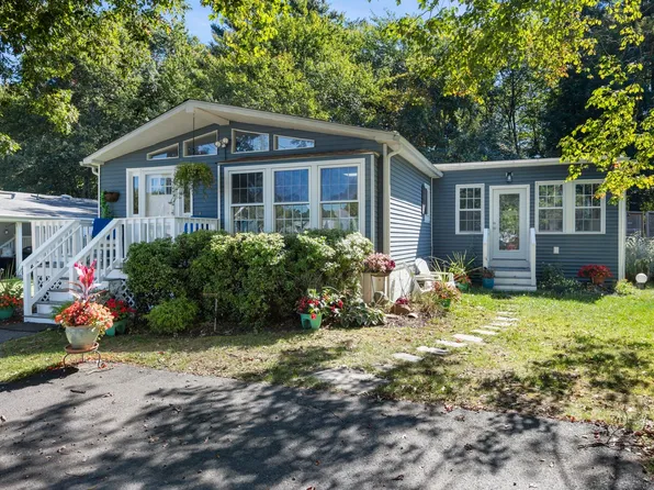 50 Highland St #20, Taunton, MA 02780