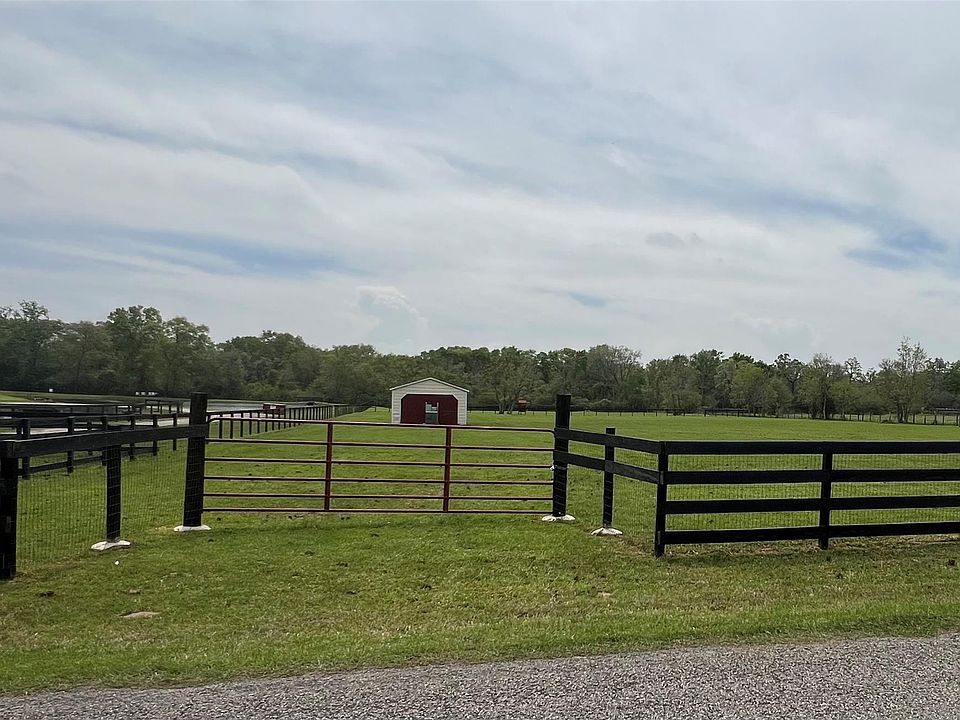 2nd image of 32085 Joseph Rd