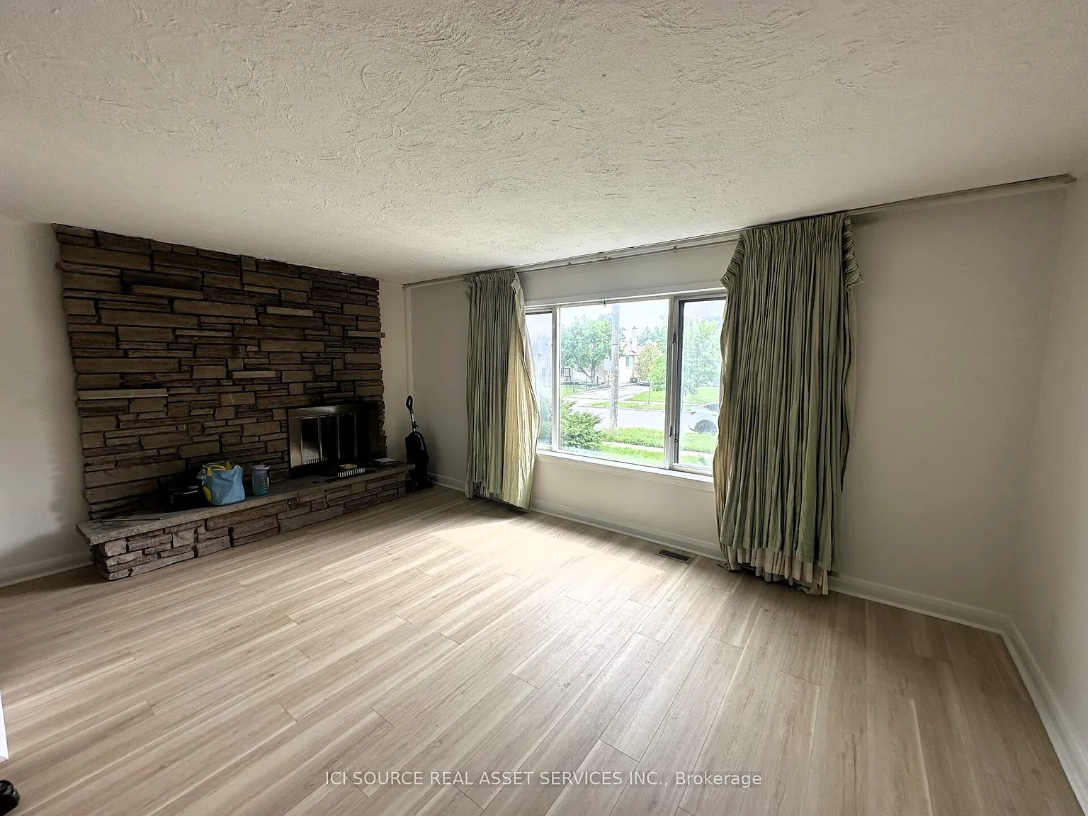 3 bed, $2,750 — Photo 4