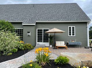 78 Salmon Falls Rd, Somersworth, NH 03878