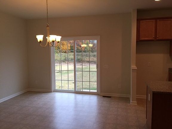 Dining Room w/Sliding Door