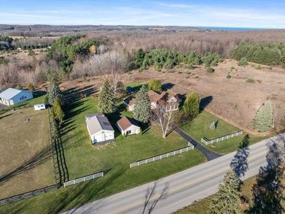 2850 Horton Bay Rd, Petoskey, MI, 49770