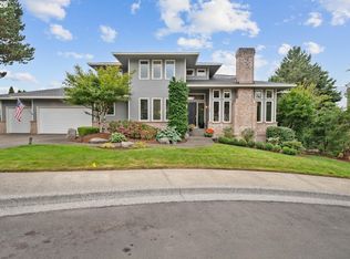 2360 Falcon Dr, West Linn, OR 97068