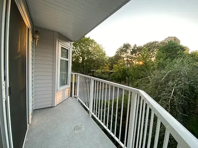 2 bed, 2.0 bath, $3,195 — Photo 2