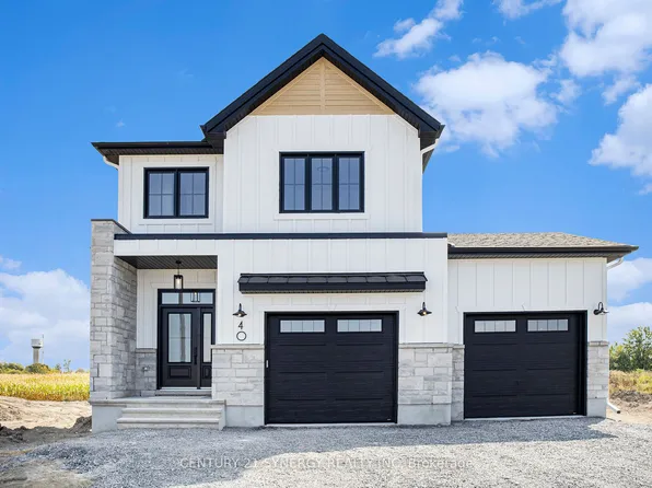 68 Helen St, North Stormont, ON K0A 1R0
