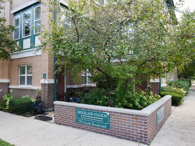 255 South Blvd APT 7, Oak Park, IL, 60302