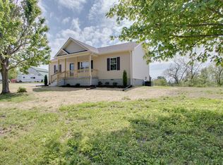 428 Pea Ridge Rd, Chestnut Mound, TN 38552