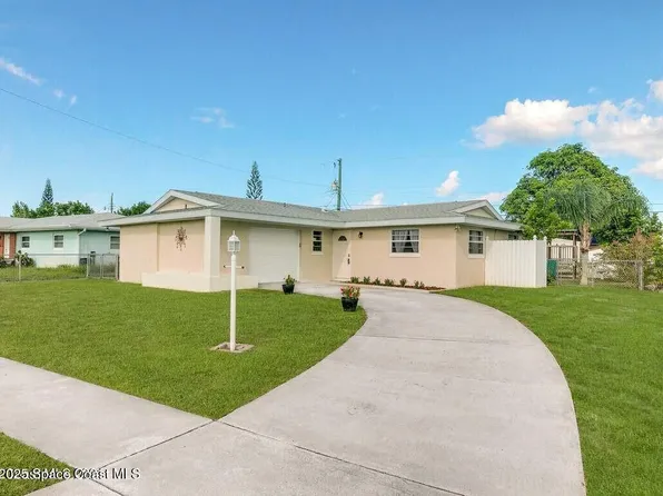 823 Bianca Dr NE, Palm Bay, FL 32905