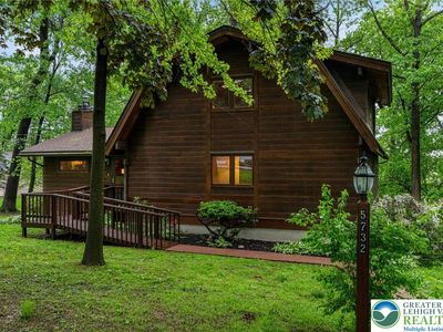 5732 Shady Ln E, Bath, PA, 18014
