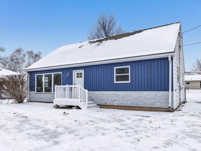 1133 Cardinal Ln, Green Bay, WI, 54313