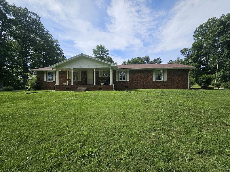 1st image of 7069 Bob Carr Rd