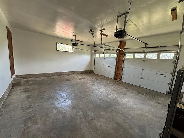 2078 Lower Crabapple Rd — Photo 44